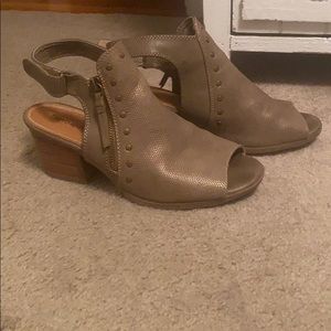 Bare trap Booties